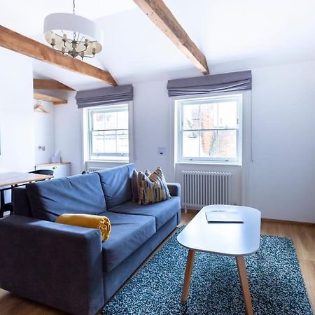Apartment 6 At Number 8: City Centre, 1 Bedroom, Sofa Bed In Lounge Canterbury Buitenkant foto